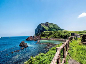 Отель Sea Dragon Pension  Согвипхо
